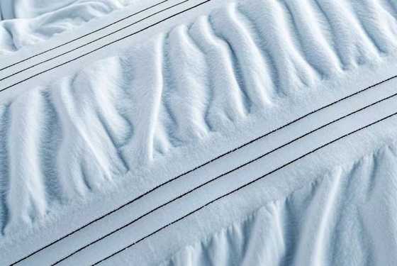 Seersucker-Bettwäsche-Set aus Baumwolle und recyceltem Polyester, nachhaltig, hellblau, Bettbezug, King-Size
