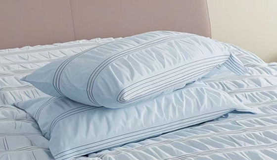Seersucker-Bettwäsche-Set aus Baumwolle und recyceltem Polyester, nachhaltig, hellblau, Bettbezug, King-Size